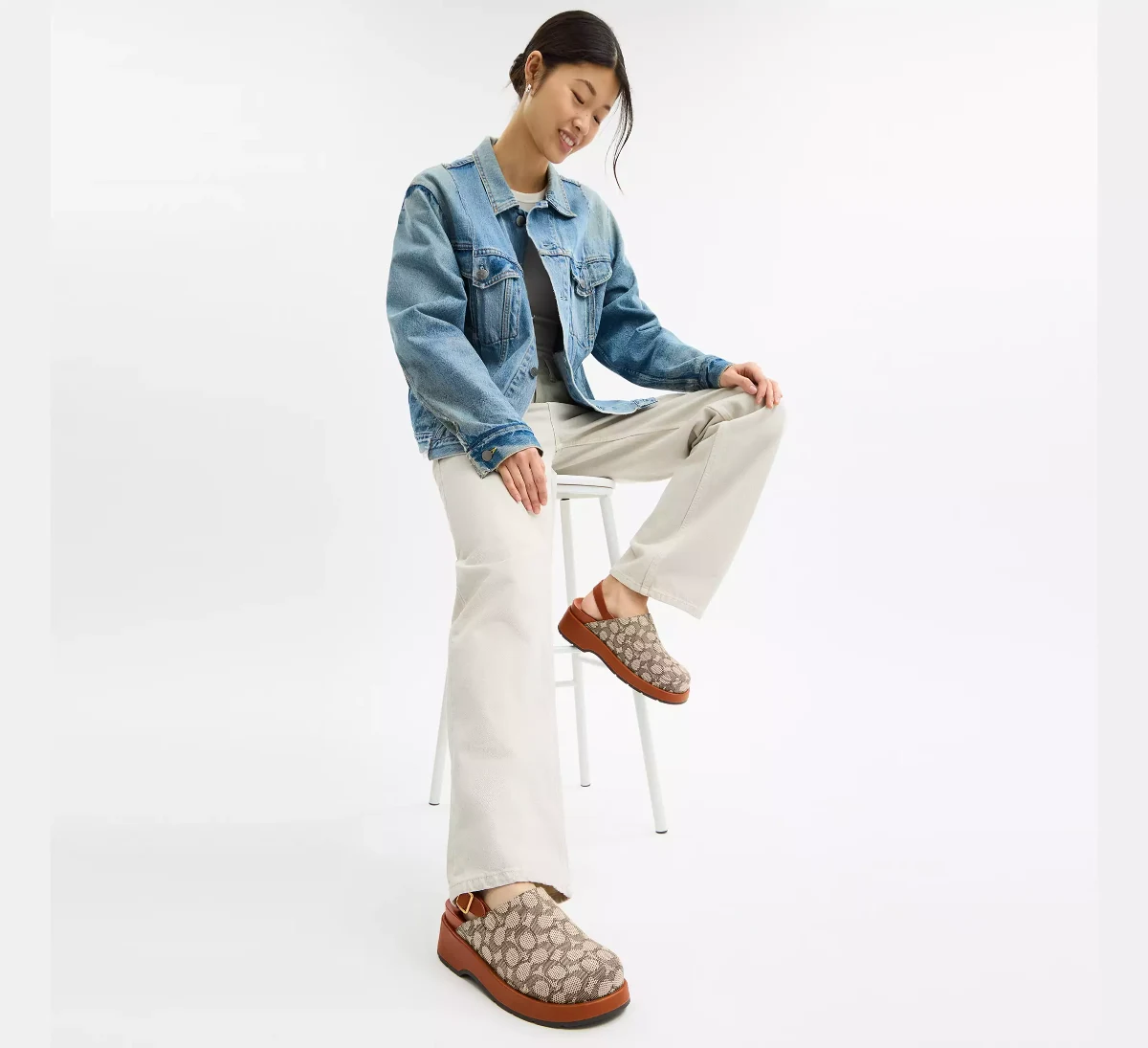 Sculpted C Platform Clog In Signature Textile Jacquard